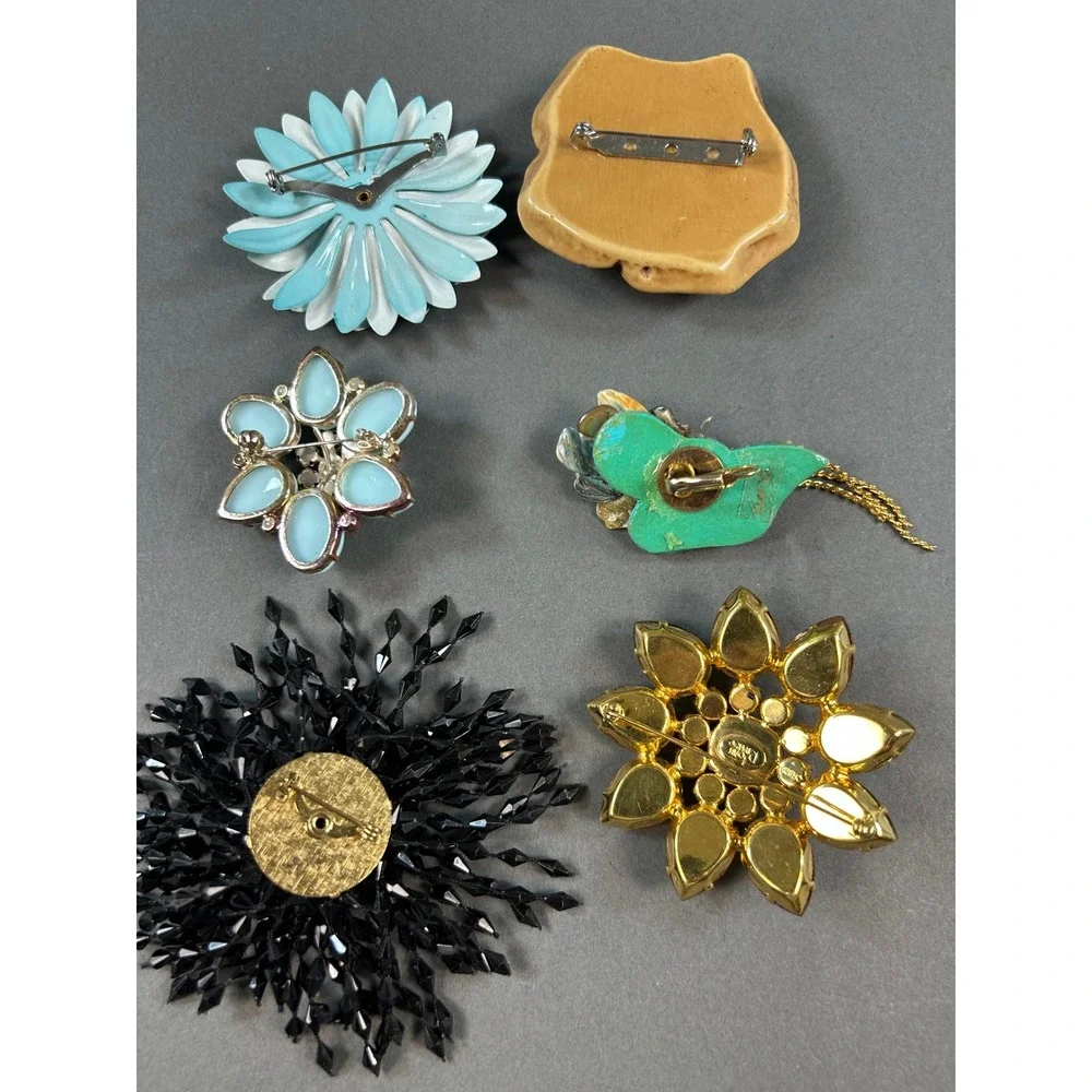 Vintage Brooch Lot 6pc Lisner Amber Rhinestone Blue Enamel Daisy Black Starburst